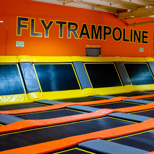 Fly Trampoline Park 